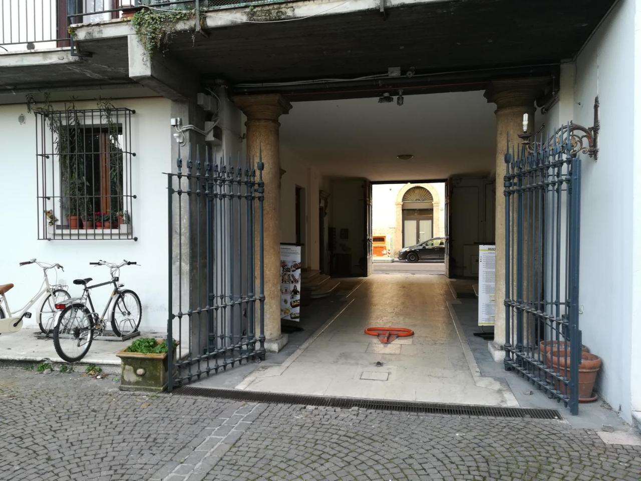 Verona Relax & Stay Apartments Bagian luar foto